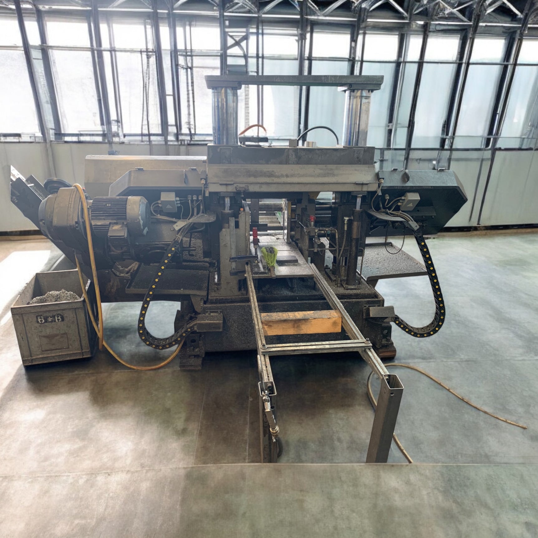 Bandsäge Metall Horizontal METORA Typ VMB 305 DS