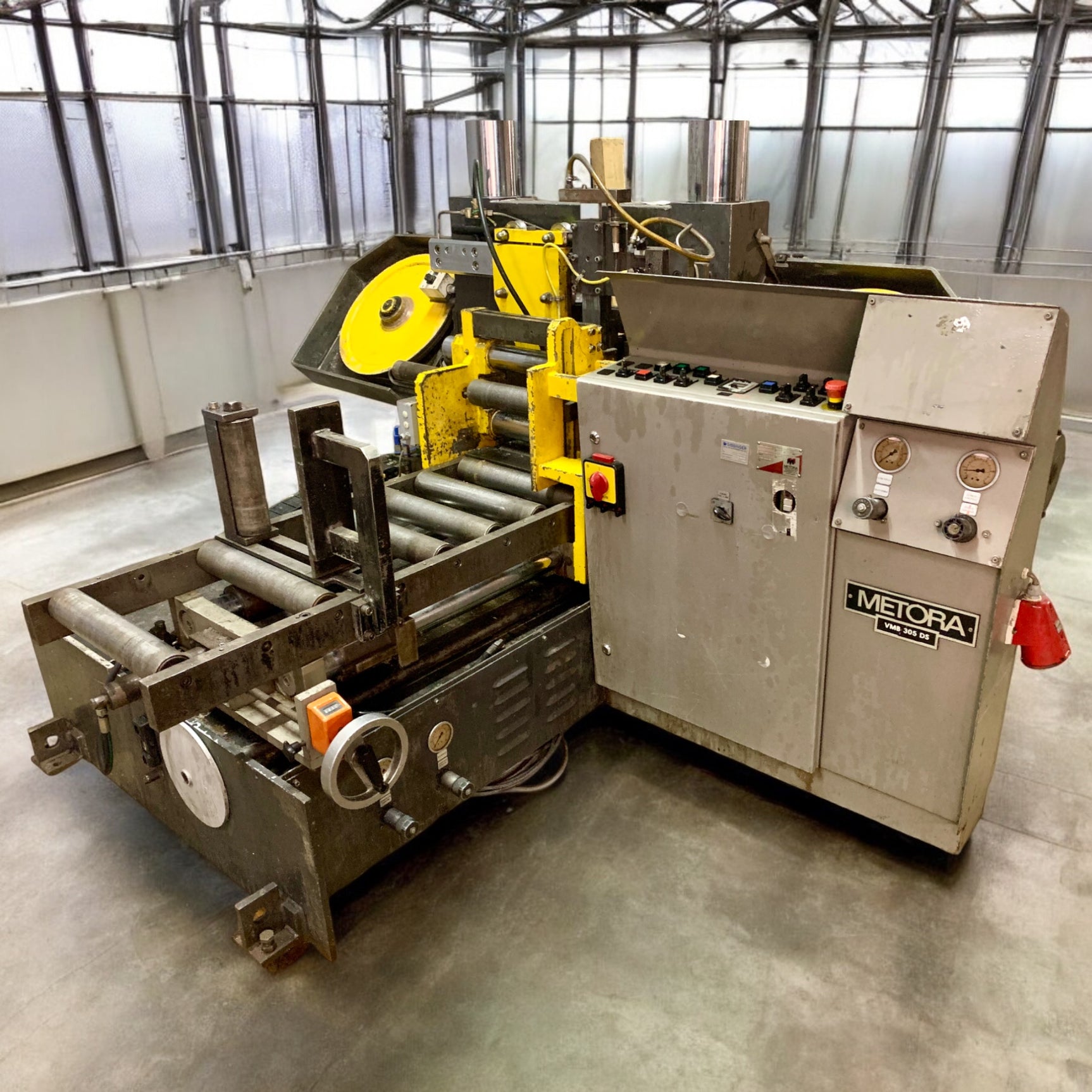 Bandsäge Metall Horizontal METORA Typ VMB 305 DS