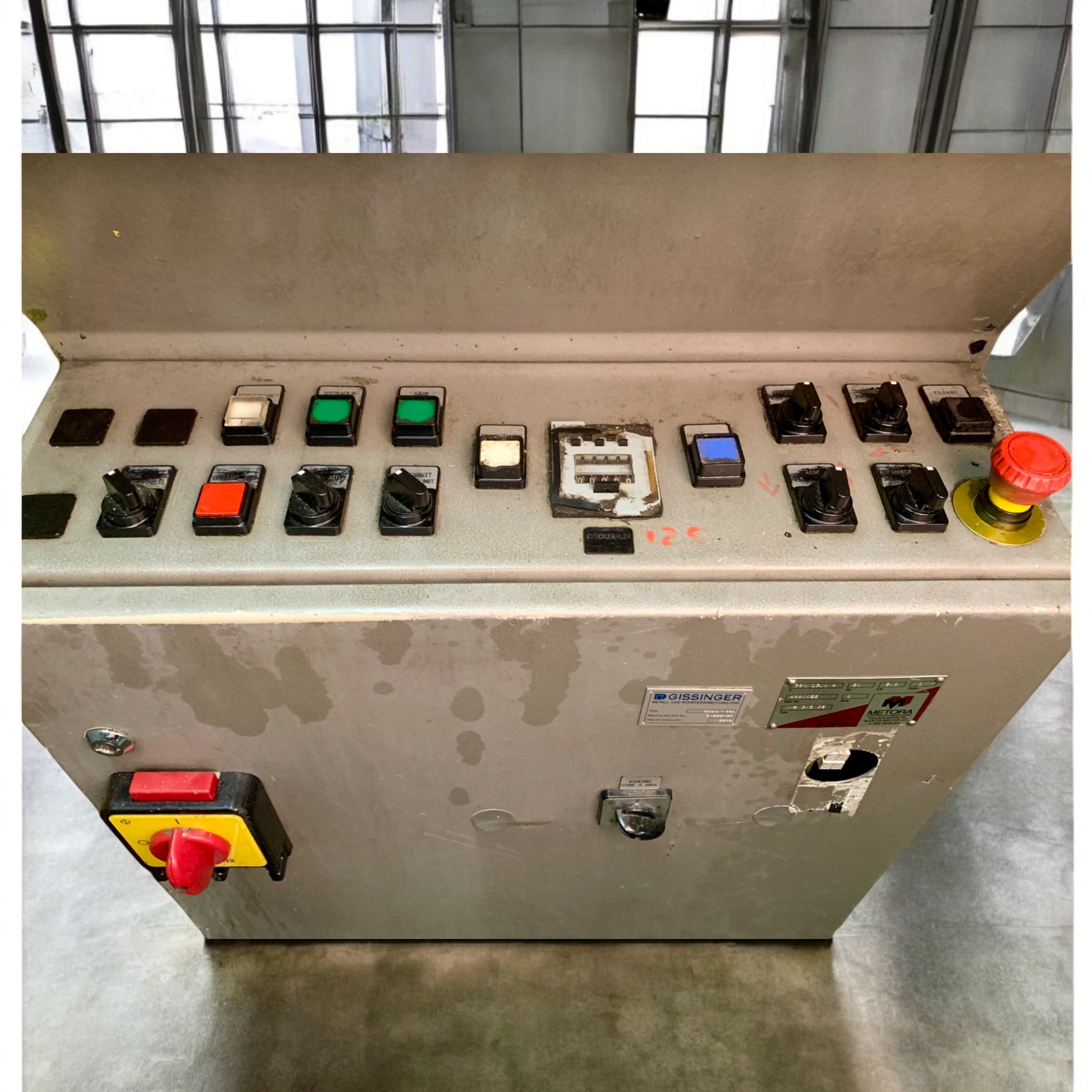 Bandsäge Metall Horizontal METORA Typ VMB 305 DS