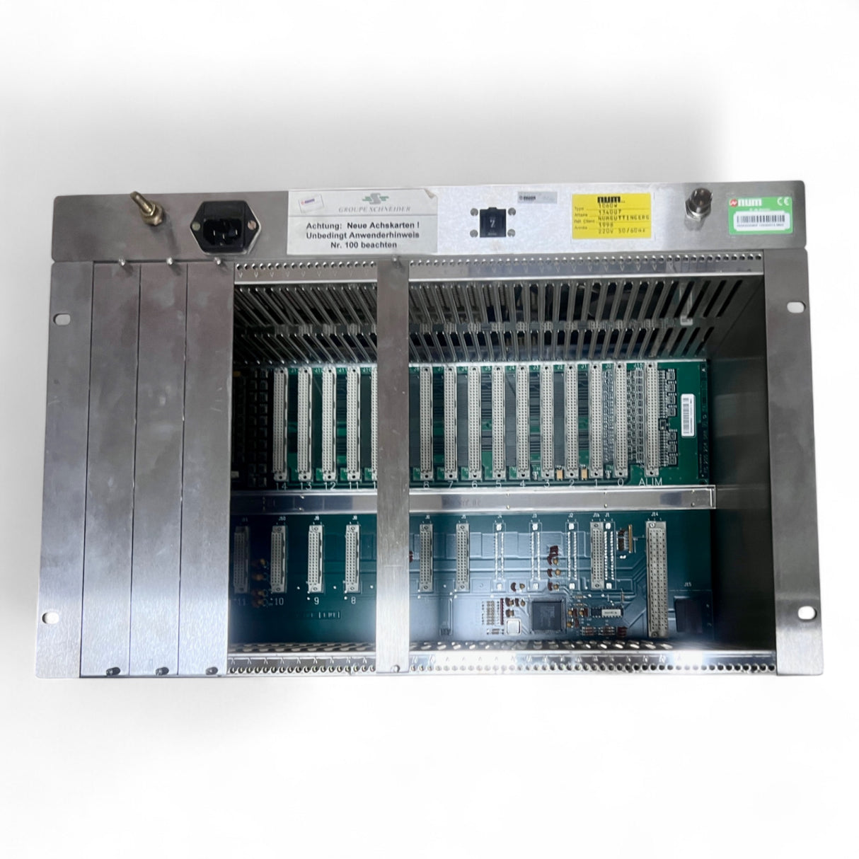 NUM 1060W CNC Steuerung – 19”-Rack (7HE) mit Backplane 48×31×32 cm, 220V 50/60Hz – Art.-Nr. 0224202080F – kompatibel mit IMA 810 V
