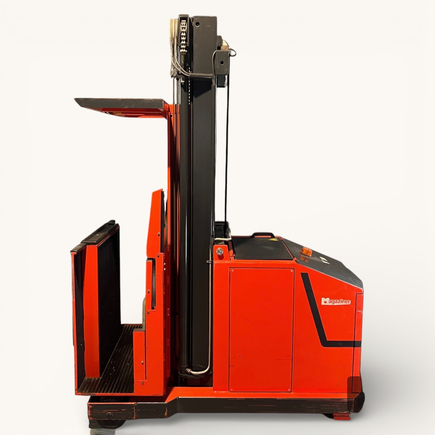Magaziner EV 10 Schmalgang Kommissionierstapler Baujahr 2007