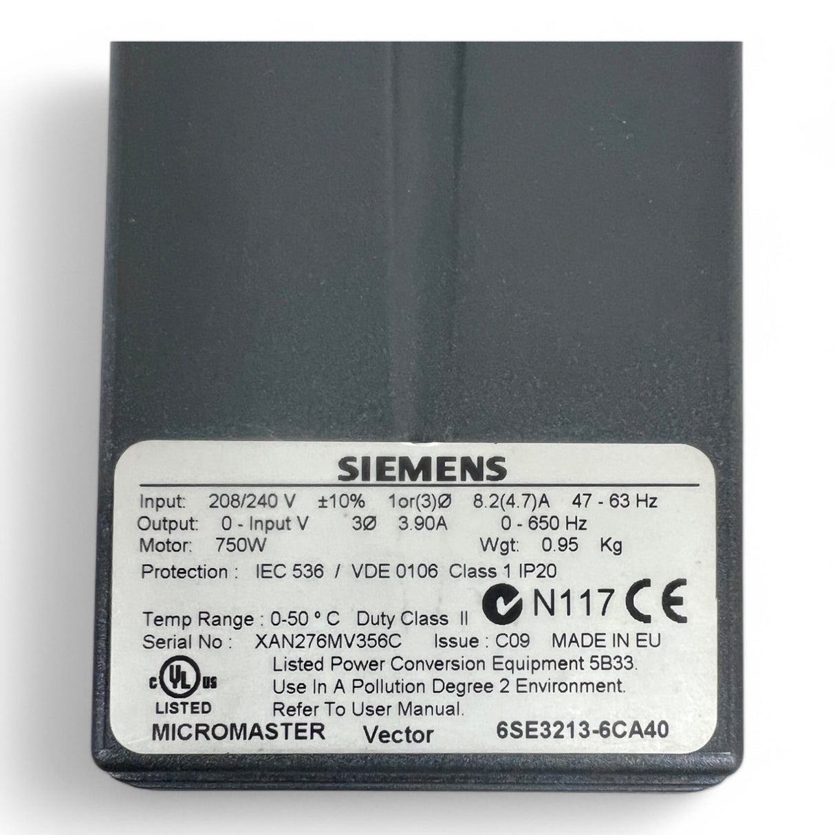 Siemens MICROMASTER Vector 6SE3213-6CA40 Frequenzumrichter