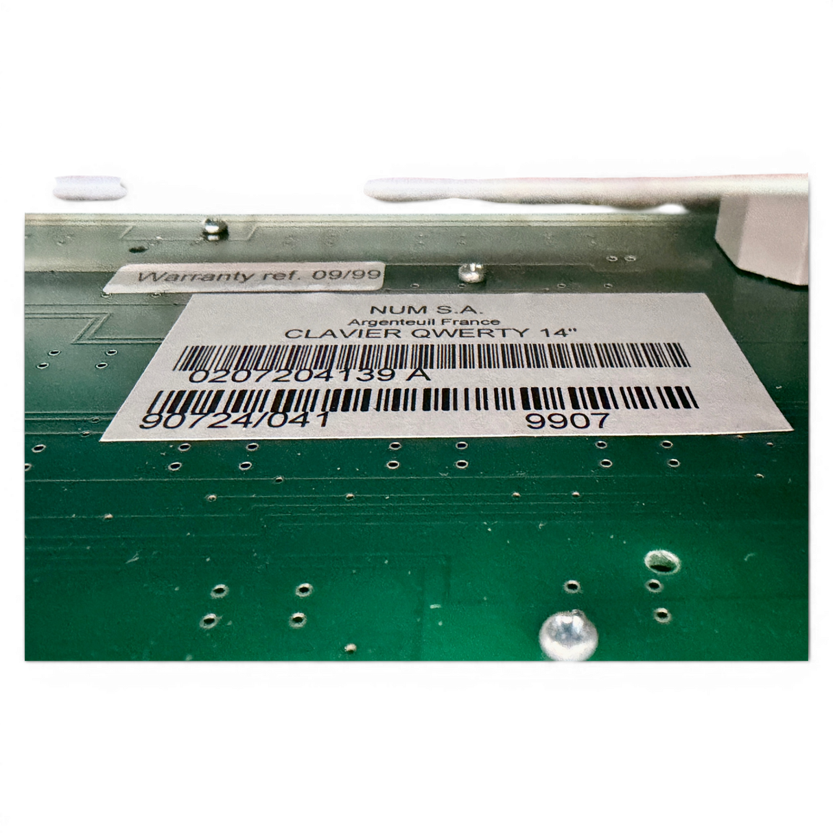 IMA NUM IMA CNC control panel with integrated display and keyboard – Item No. 10 10 86 Item No. 10 10 86