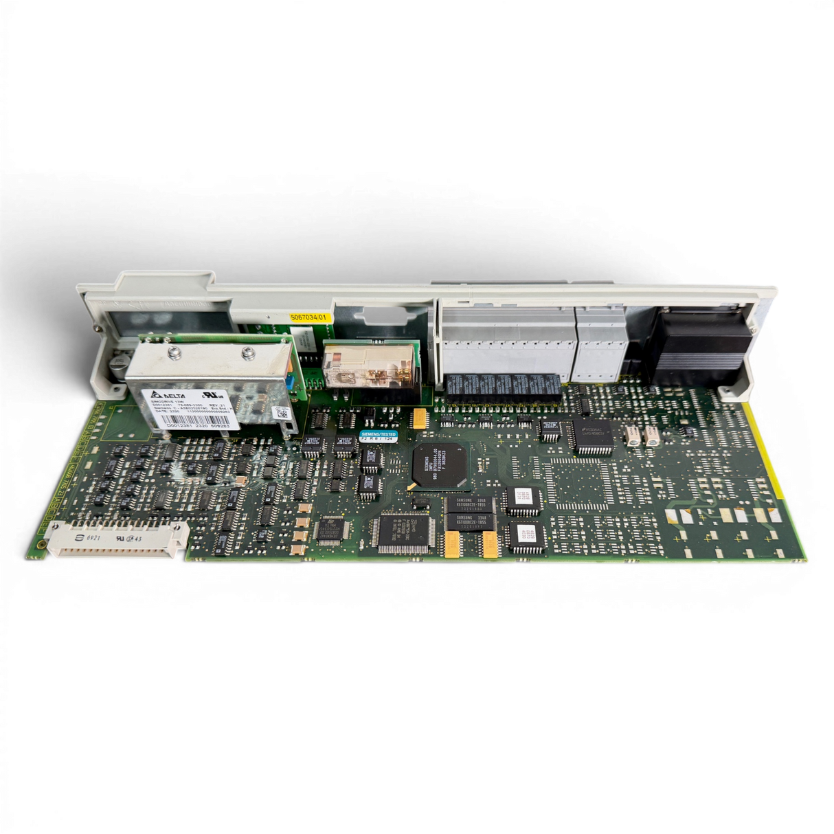 Siemens SIMODRIVE Regelungsbaugruppe Art.-Nr. 6SN1122-0BA11-0AA1 Seriennummer T-RN2047248