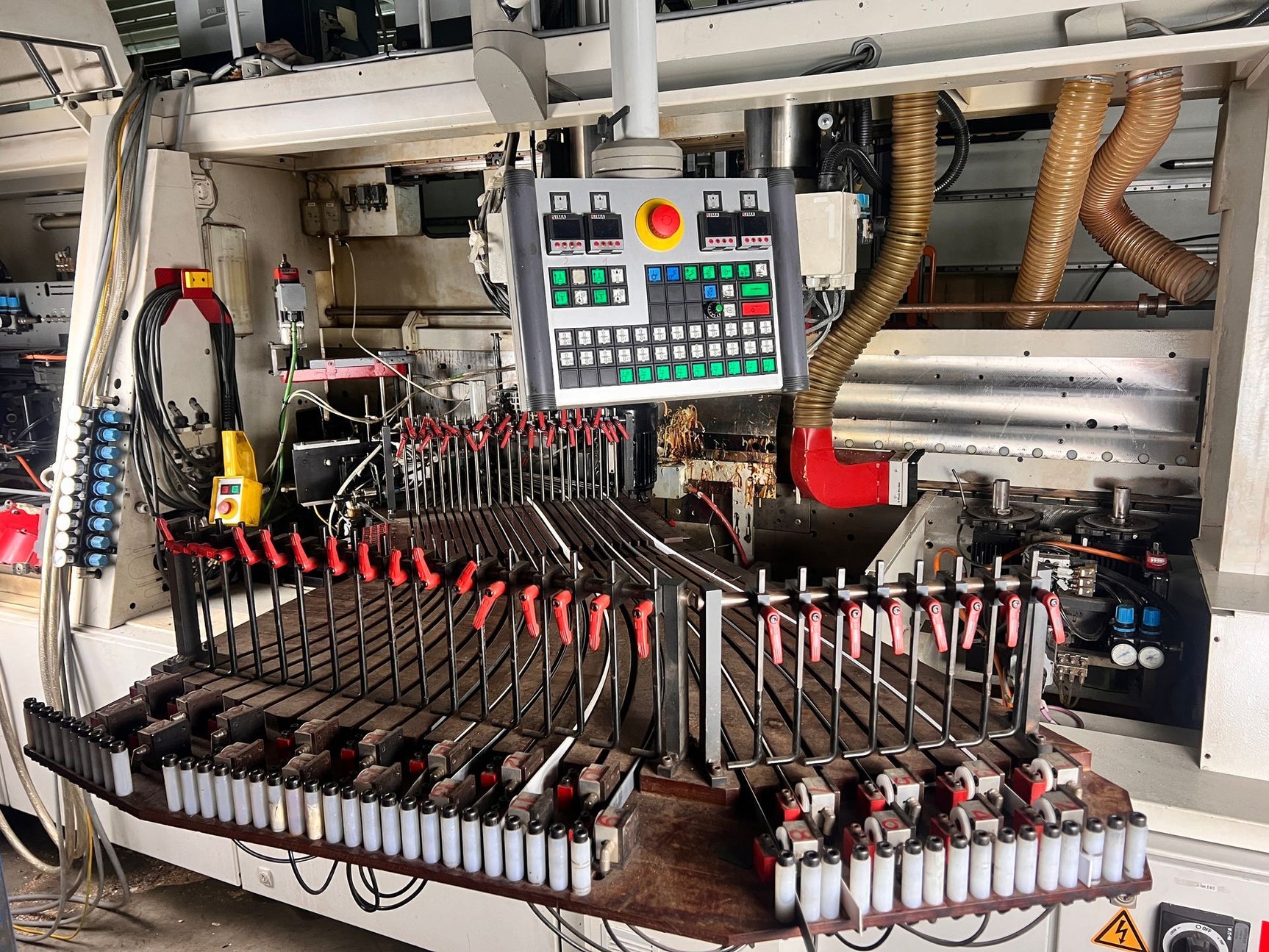 IMA Novimat Concept /I/G/80/650/R3 Kantenanleimmaschine