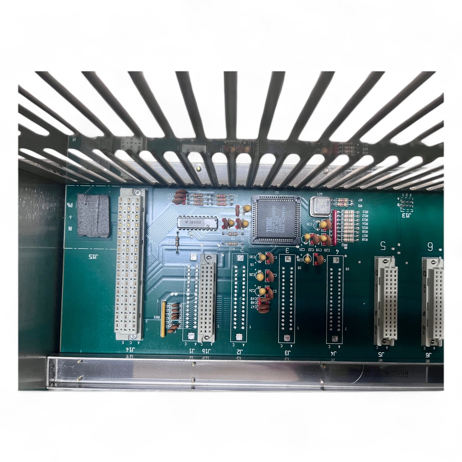 NUM 1060W CNC Steuerung – 19”-Rack (7HE) mit Backplane 48×31×32 cm, 220V 50/60Hz – Art.-Nr. 0224202080F – kompatibel mit IMA 810 V