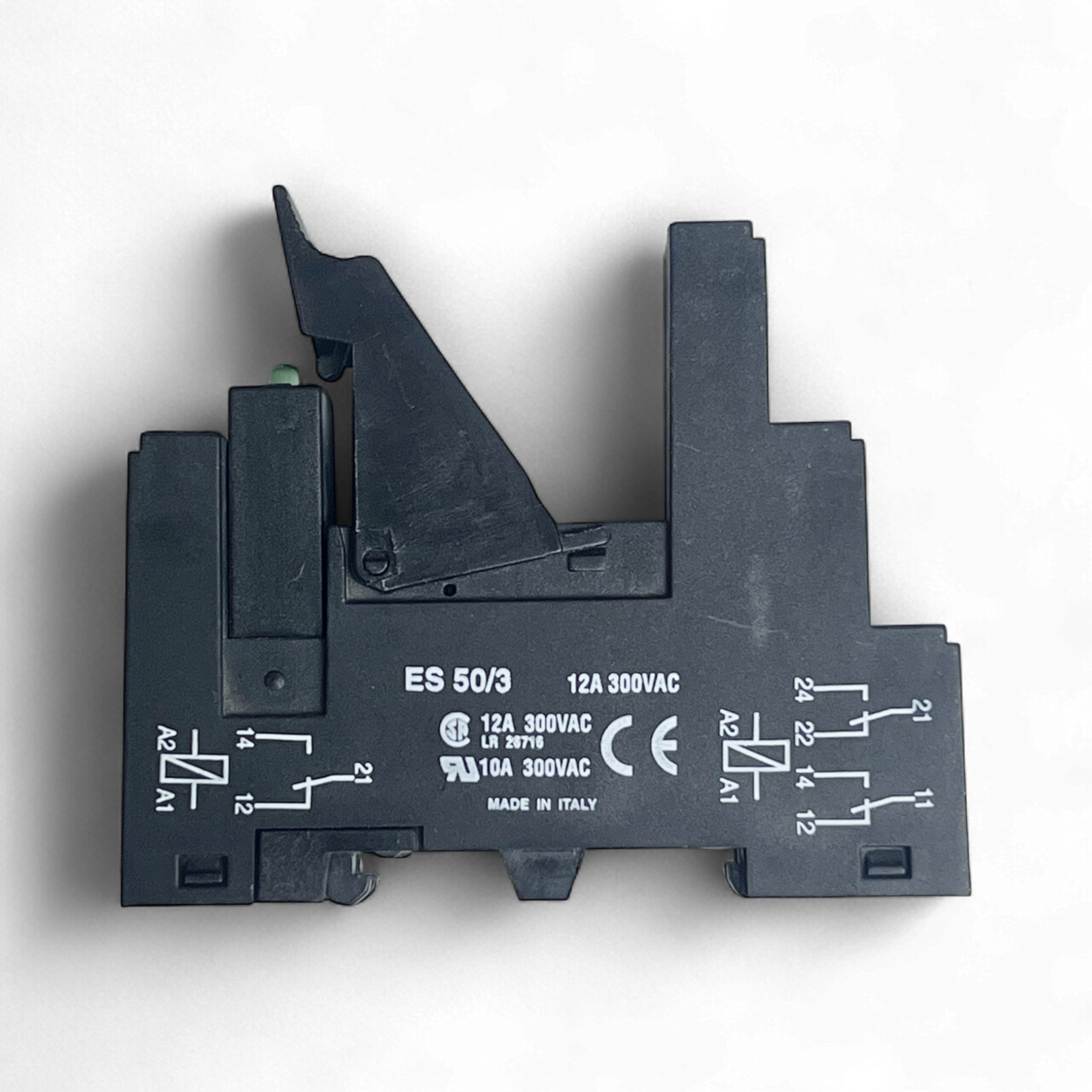 Schrack Relais RT424024 mit Sockel ES 50/3 – Relaisfassung | Relay Socket | Art.-Nr. ES50/3