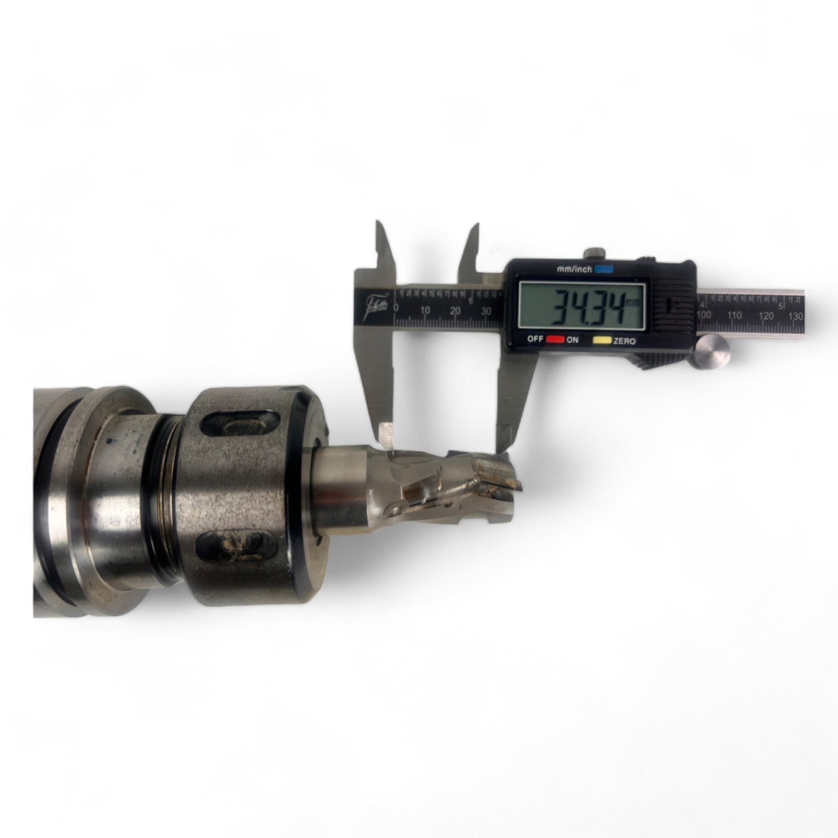 HSK 63 F Spannzangenfutter mit austauschbaren Spannzangen und DIA Fräser Ø 22 mm, L=34 mm, Z=3