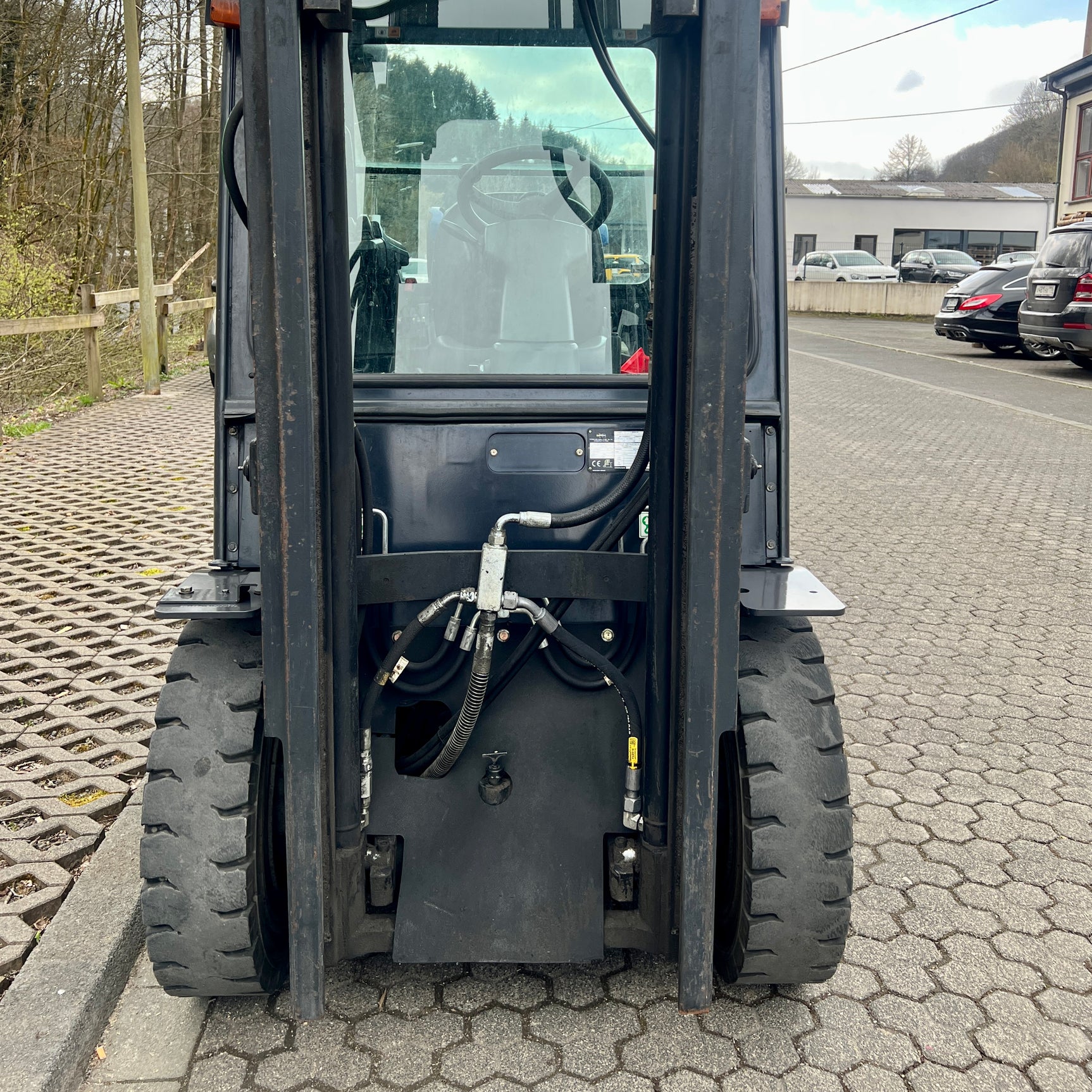 DOOSAN G25E-5 Pro Gasstapler 2,5 t Triplex 4,6 m Gabellänge 1600 mm