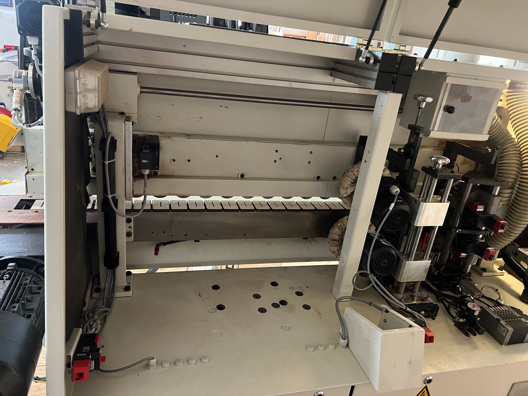 IMA Kantenanleimmaschine Advantage 60