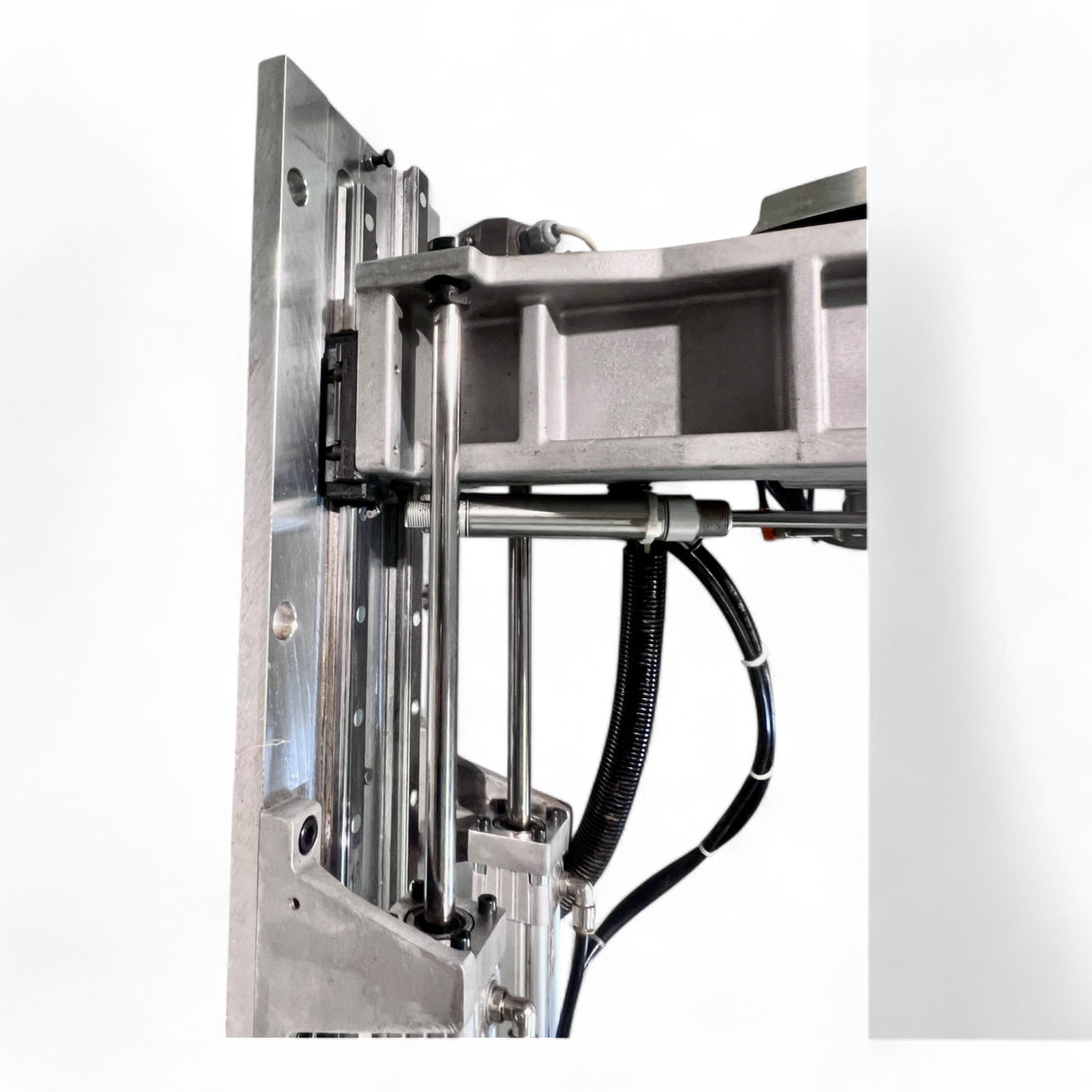 WEEKE BHC 550 – 8-fach Werkzeugwechsler