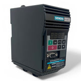 Siemens MICROMASTER Vector 6SE3213-6CA40 Frequenzumrichter