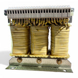 Siemens Autotransformator 4AP2595 0AS60 8A 3 kVA – 400 bis 600 V Eingang – 209 bis 231 V Ausgang