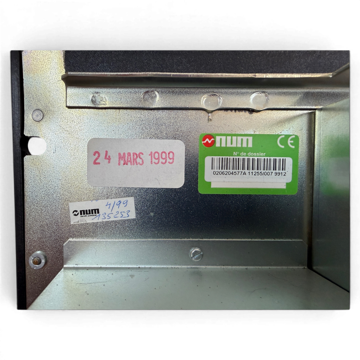 IMA NUM IMA CNC control panel with integrated display and keyboard – Item No. 10 10 86 Item No. 10 10 86