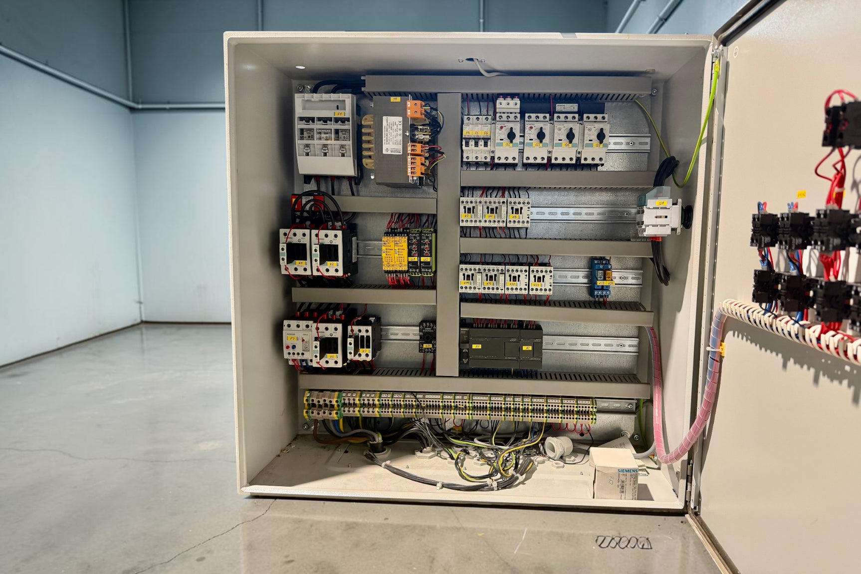 IMA Novimat Concept /I/G/80/650/R3 Edgebanding machine